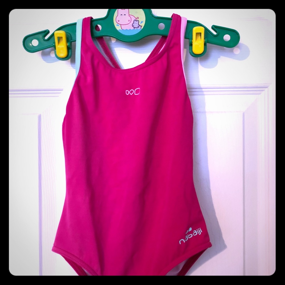 Girl swimsuit 5-6 years old